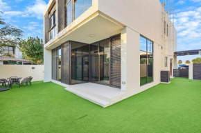 FIRST CLASS VILLA Ultimate Luxury Escape